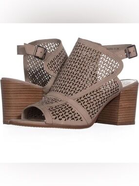 Vince Camuto Lendia Leather Perforated Peep Toe Bootie Sandals Beige Size 10